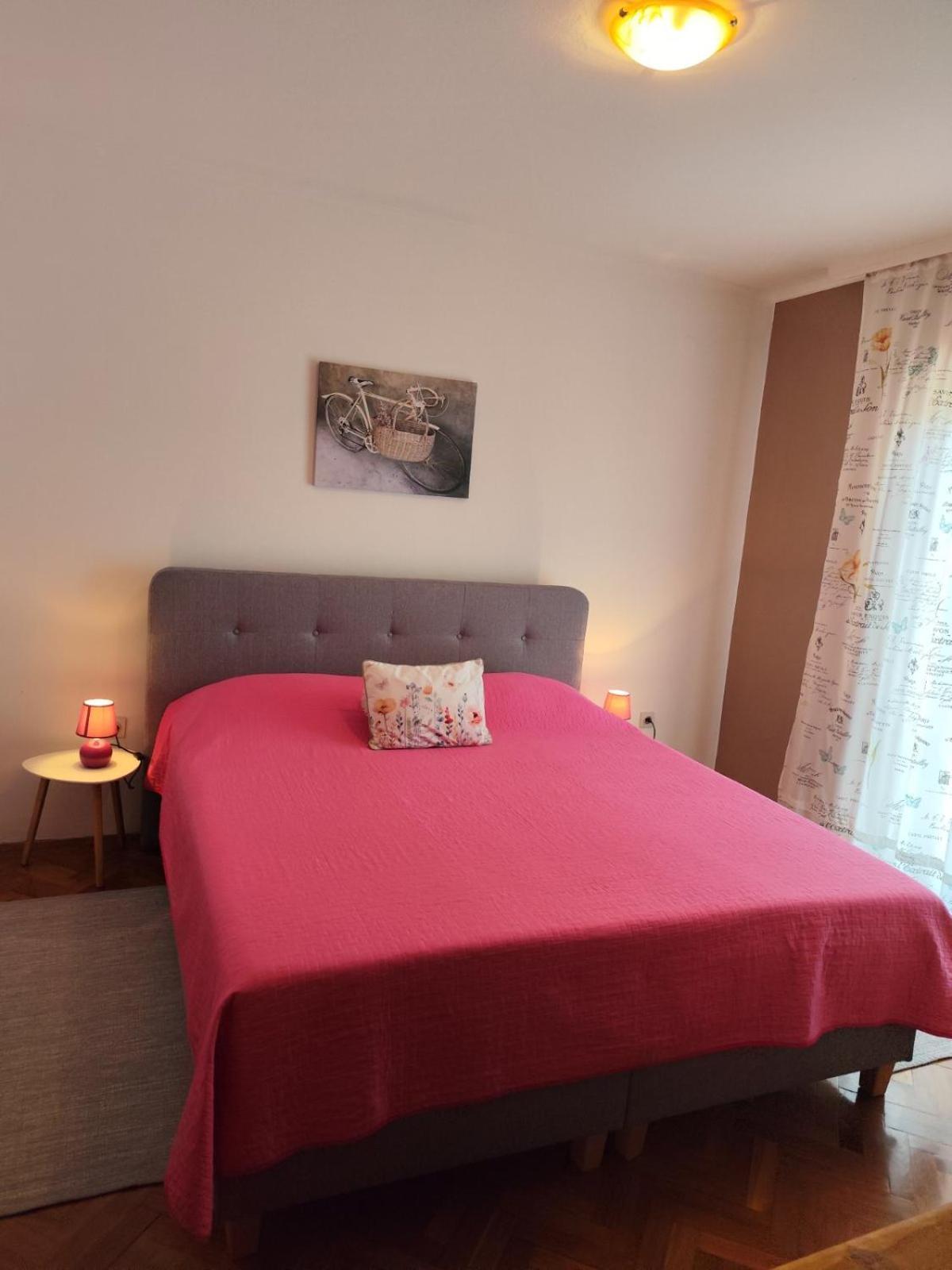 Apartment Suzi Valdebek PUY Eksteriør bilde